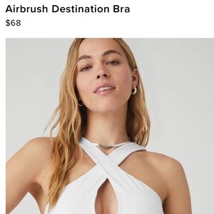 Alo yoga destination sports bra